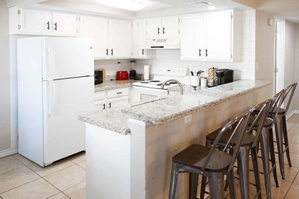 2 Bed 2 Bath 1St Floor Condo W Pool By Beach South Padre Island Dış mekan fotoğraf